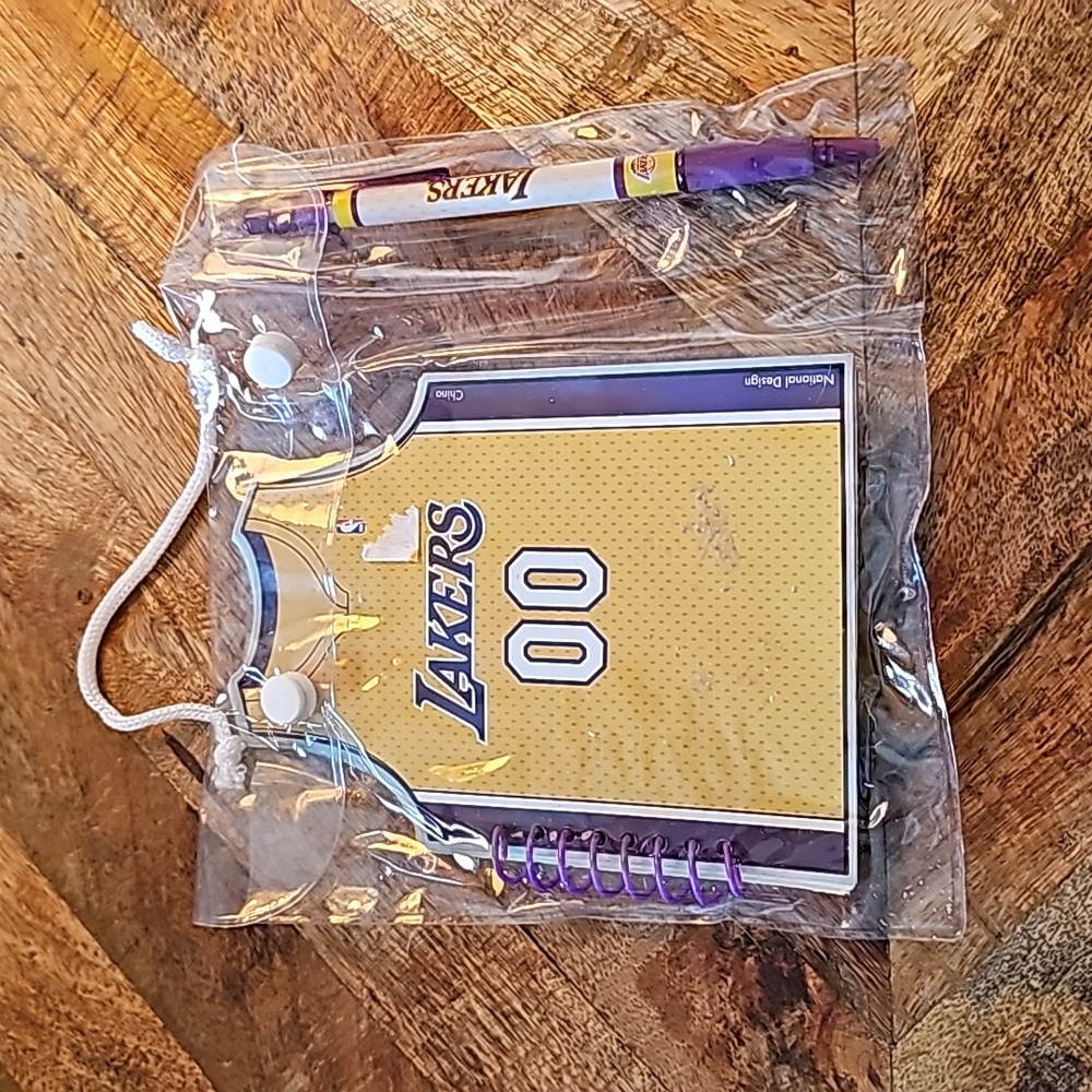 Lakers NBA small notebook and pen set